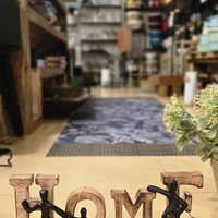 שלט הום מפוסל