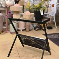 שולחן צד ברזל וזכוכית