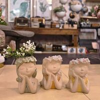 בית עציץ דמויות