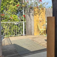 מראת גוף ללא מסגרת