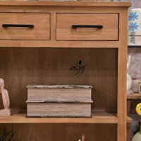 שידת עץ צרה