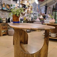 שולחן סלון U