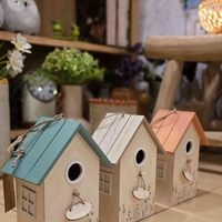 בית עץ דקורטיבי