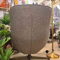 כורסת בנקר והדום