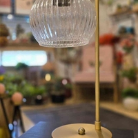 מנורת שירי זכוכית כדור פסים שקוף