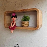 מדף עץ מלבני מעוגל