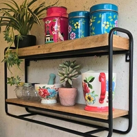 מדף עץ קומותיים