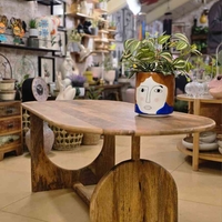 שולחן סלון U