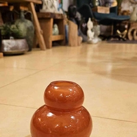 אגרטל זכוכית חום קטן