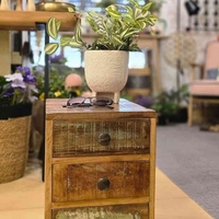 ארונית מגירות