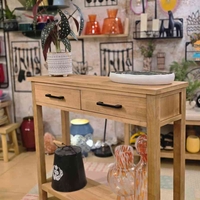 קונסולת וורה צרה