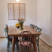 משרביה מחולקת לבנה