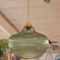 מנורת זכוכית רלי פסים ירוק
