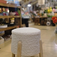 שרפרף מרופד שמנת