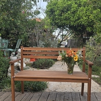 ספסל עץ טיק