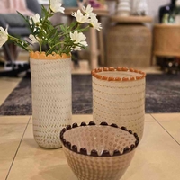 כד זכוכית מעוטר 2