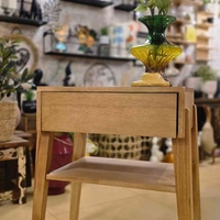 שידת צד בלום