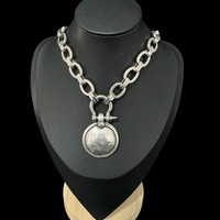 Monic necklace