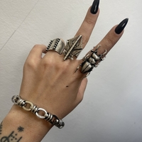 Bug ring