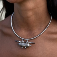 Nefertiti snake choker
