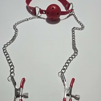 מחסום פה מחובר למצבי פטמות