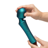 2 צעצועים מטורפים לאישה :יונק הדגדגן-שרביט קסמים