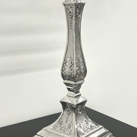 חנוכיה גולן נר מרובע ריקוע