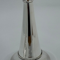 פמוט קונוס חלק