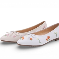 דגם סטלה פרחוני רקום