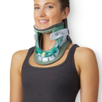 צווארון קשיח מתכוונן ויסטה אספן Vista® Cervical Collar מגיע עם ספוג רזרבה
