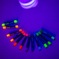 סט גירי פסטל שמנוניים זוהרים– סט 12 גוונים  Mont Marte Fluoro Oil Pastels
