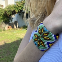 Mexican beaded bracelet - flower