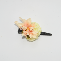 Flower hairclip - together