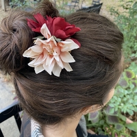 Flower hairclip - love