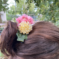 Flower hairclip - innocence