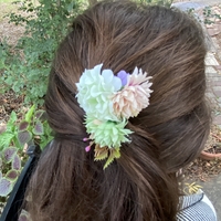 Flower hairclip - beginning