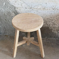 שרפרף עץ עגול