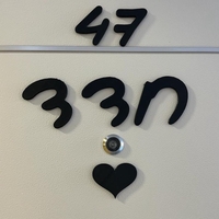 שלט כניסה לבית אותיות מופרדות עברית