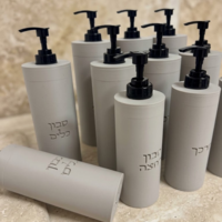 בקבוקי דיספנסר לשמפו /מרכך/סבון