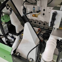 HOLLY- HY35ZP מכונת קנטים עם עיצוב מבנה קומפקטי ותפיסת מכונה מחושבת, תכנון מפורט להפליא ותיאום מושלם של הרכיבים הבודדים כדי להבטיח גימור מושלם.