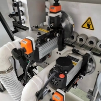 HOLLY -HY35 מכונת קנטים עם עיצוב מבנה קומפקטי ותפיסת מכונה מחושבת, תכנון מפורט להפליא ותיאום מושלם של הרכיבים הבודדים כדי להבטיח גימור מושלם.