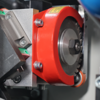 HOLLY- G564 PLUS, מכונת קנטים מושלמת, מלוא התחנות. כולל מתזים, כרסום מקדים, משקפים לחזיתות, 2 סוגי ציקלינות ומברשות