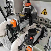 HOLLY -HY35S   מכונת קנטים עם עיצוב מבנה קומפקטי ותפיסת מכונה מחושבת, תכנון מפורט להפליא ותיאום מושלם של הרכיבים הבודדים כדי להבטיח גימור מושלם.