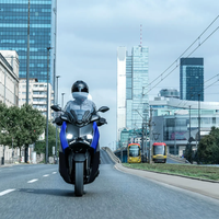 XMAX 125