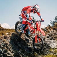 RR200