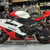 YAMAHA YZF-R6