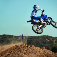 YZ125
