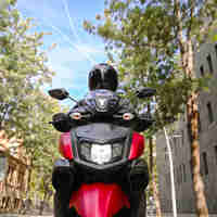 RayZR 125