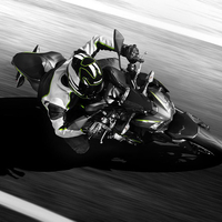 Z900