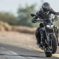 Z900